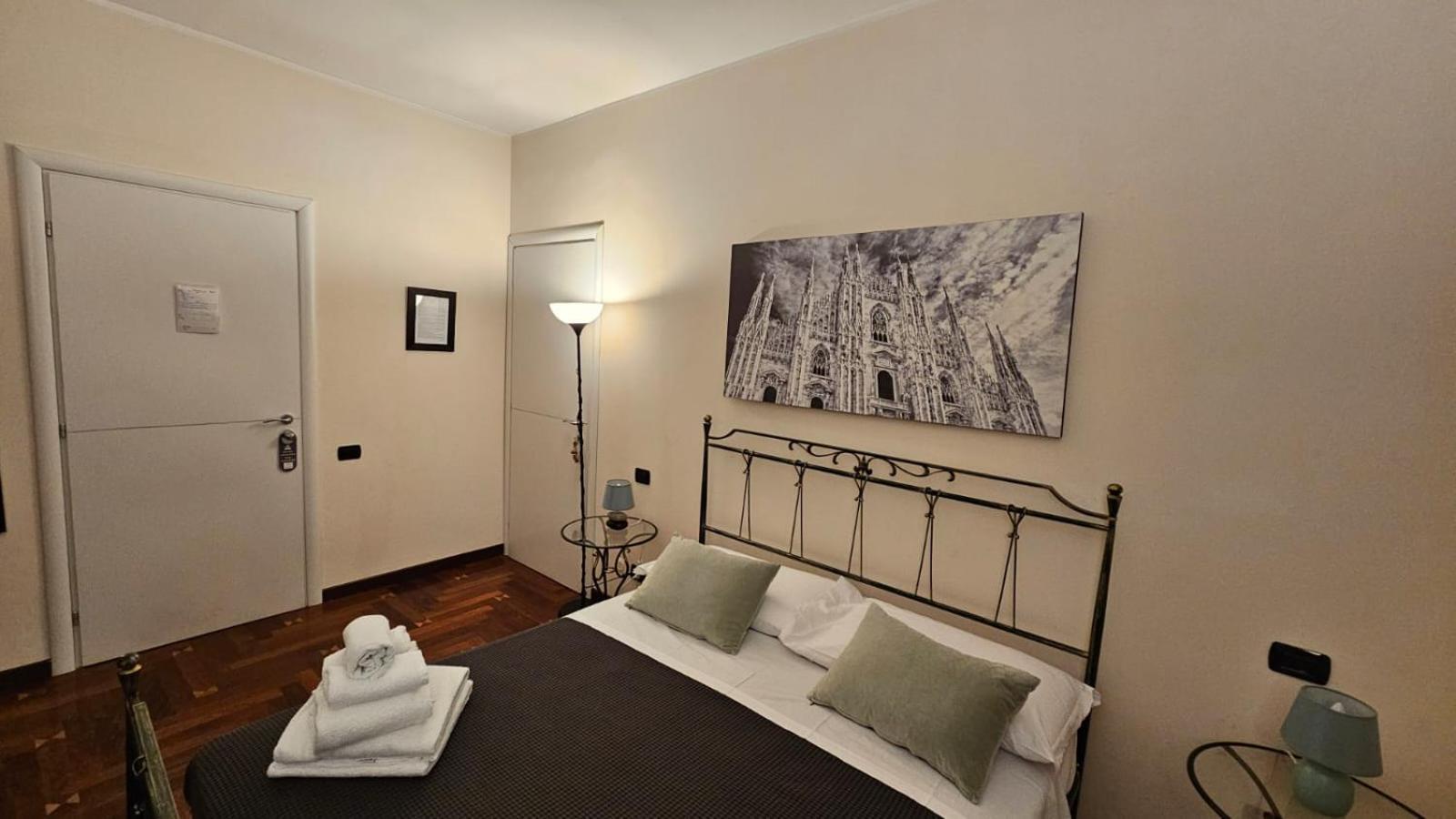 Bed and Breakfast Il Sole Di Baggio à Milan Extérieur photo